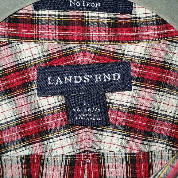Lands End Men's Button Down Shirt - Picture 2 of 3